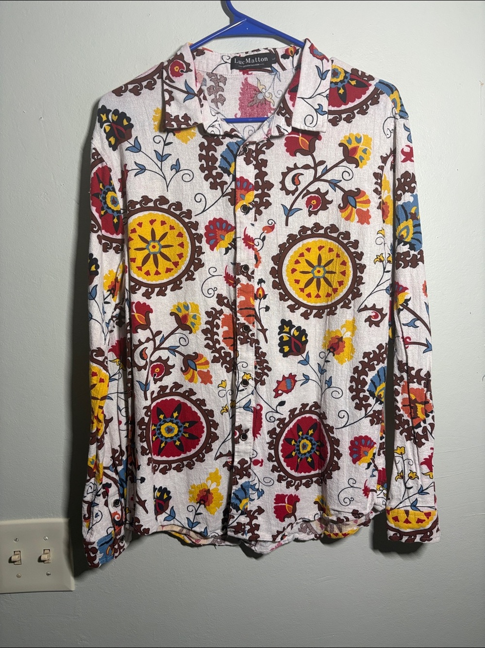 Luc matton cotton long sleeve button down shirt L